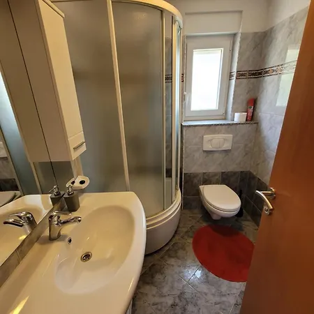 Nicole Apartment